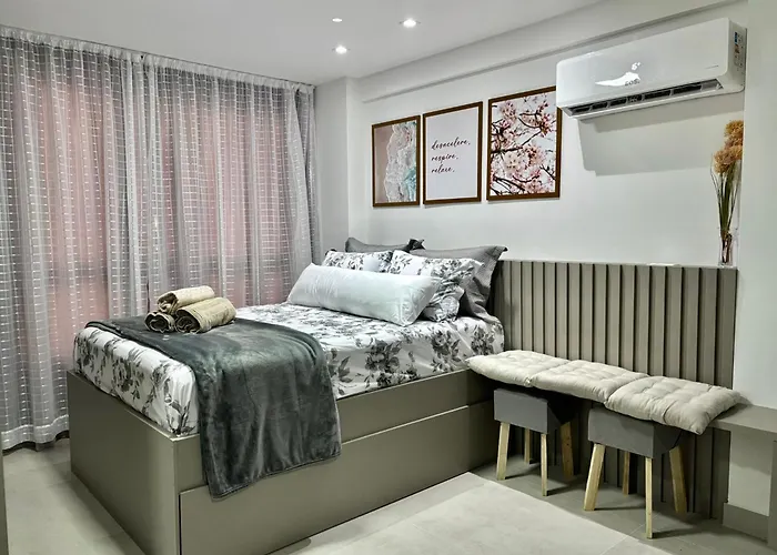 Umi Flats - Intermares